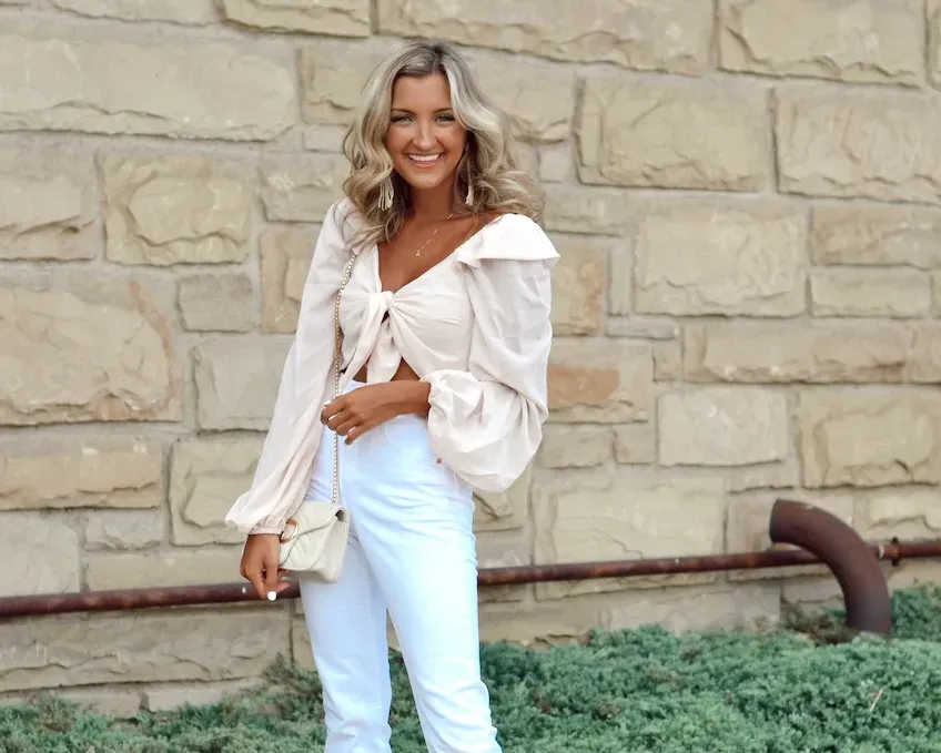 Capsule Wardrobe Edition: Your Guide to Wearing White Denim