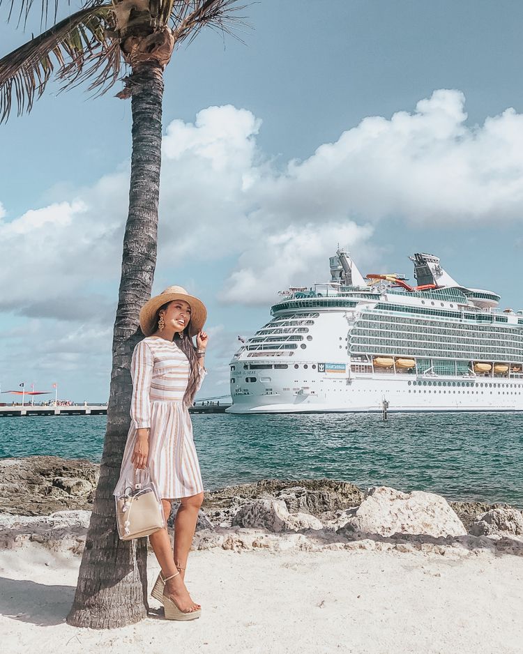 5 Petite Outfits To Pack For Your Summer Cruise