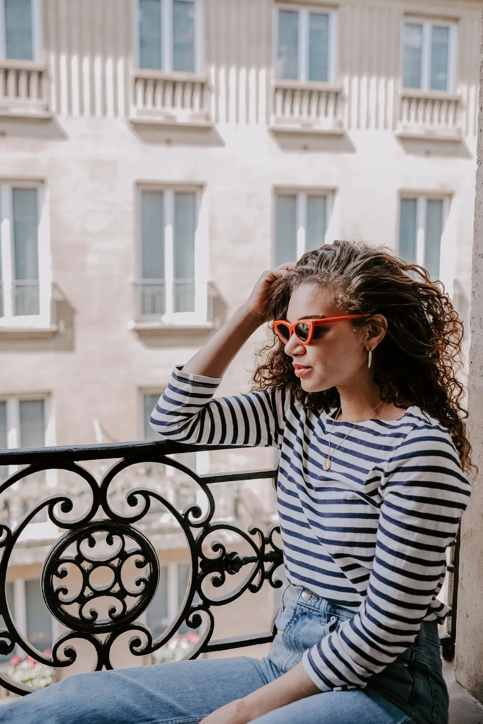 French Girl Chic: The Petite Styling Guide to Get the Parisian Look