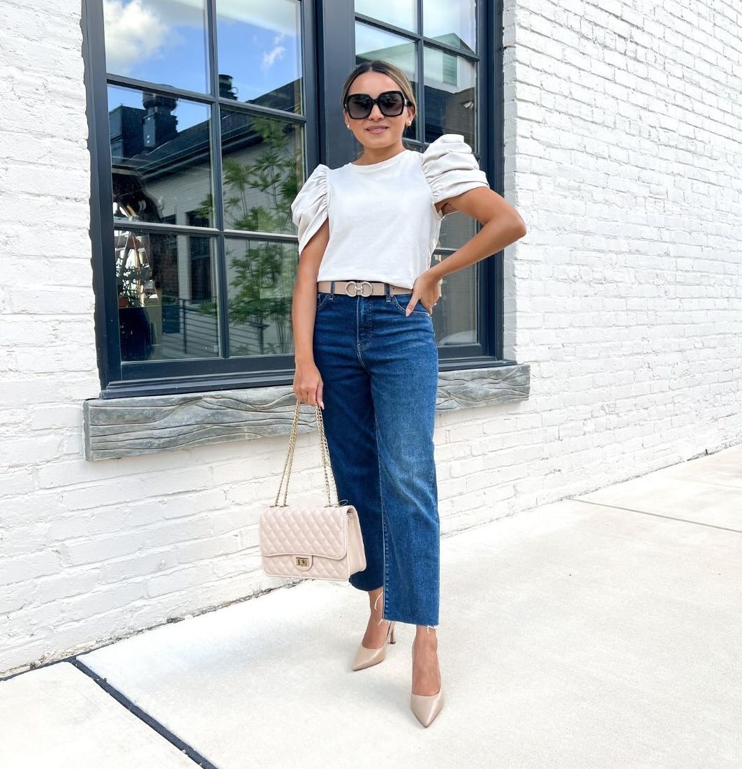 How to Style Straight-Leg Jeans for Petites